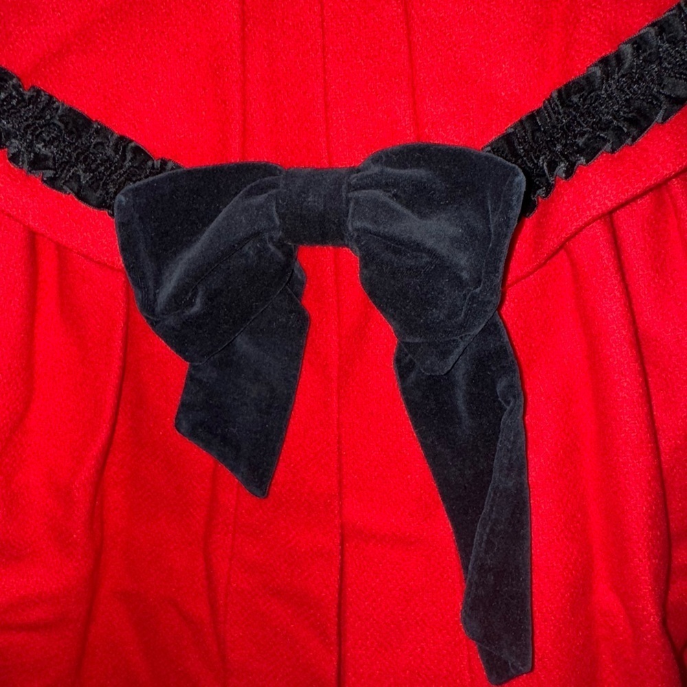 Rothschild Vibrant Red Coat with Dark Collar - Picture 6 of 9
